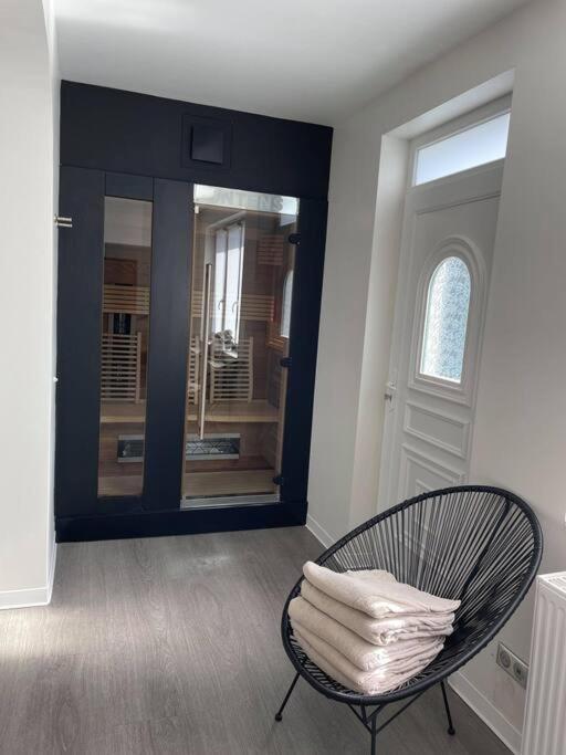 Porte17 Jarny Exterior photo